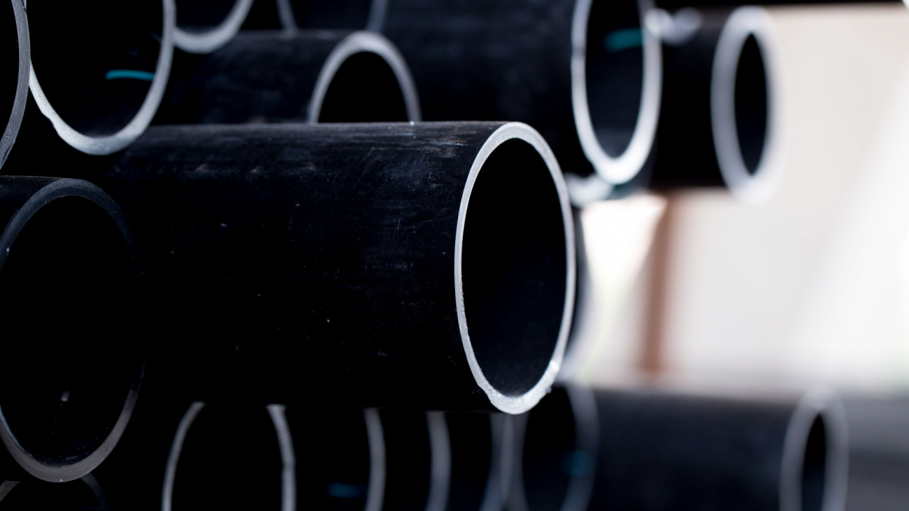 Black rubber tube PVC Flex pipe or Industrial hose for carry water oil fuel air transfer.